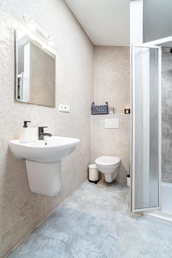 Penzion Vinarstvi W18 Velké Bílovice Extérieur photo